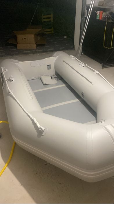Barca allroundmarine KIWI 320 - NOUA