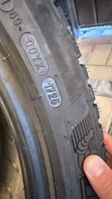 285/40/23 Michelin X-Ice North 4 (шип)