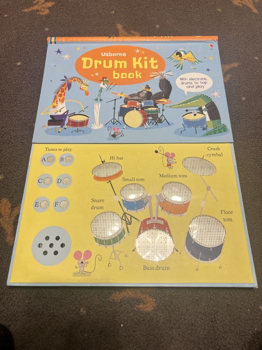 Usborne drum kit carte muzicala