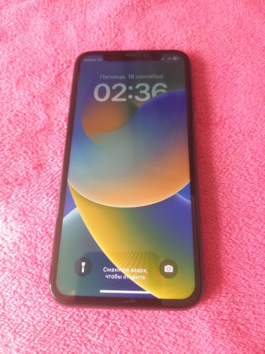 iPhone X , 64 гб , хорошее состояние