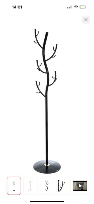 Стильная вешалка для одежды