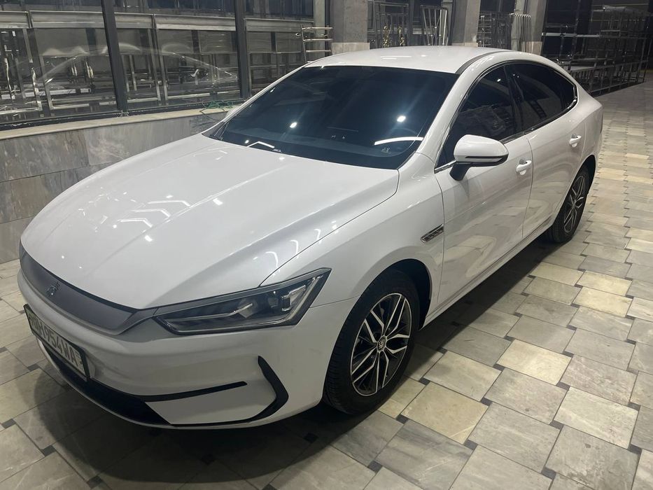 BYD Qin Plus EV 2024