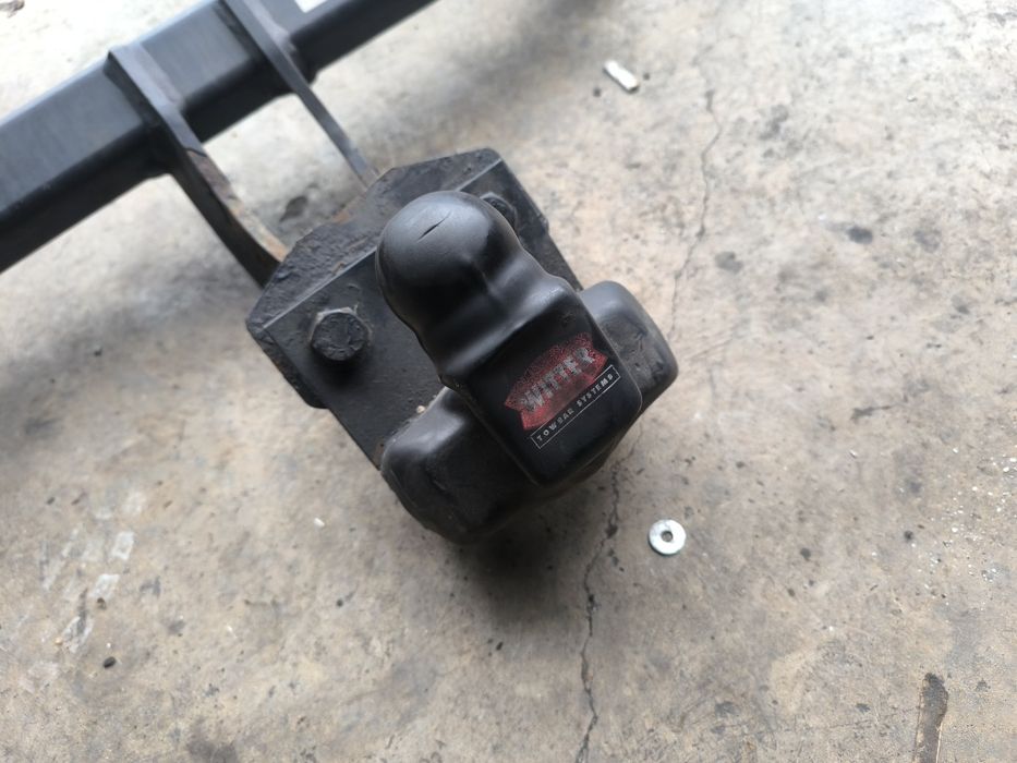 Теглич БМВ Х5 Е53 2000г.-2006г.