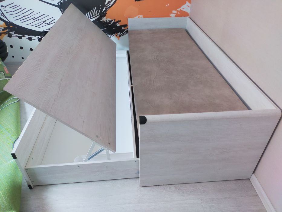 Продам диван подростковый "Индиана"