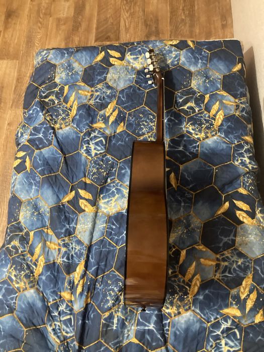 Гитара Yamaha c40