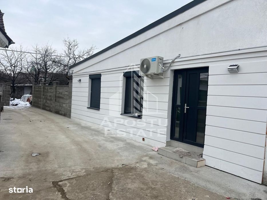 Apartament cu 3 camere, 2 locuri de parcare, zona Lipovei