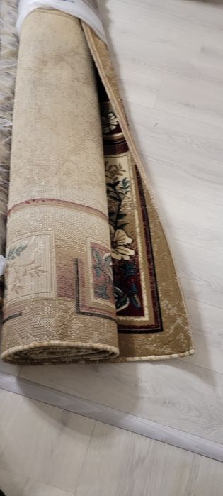 Продам ковры в отличном состоянии