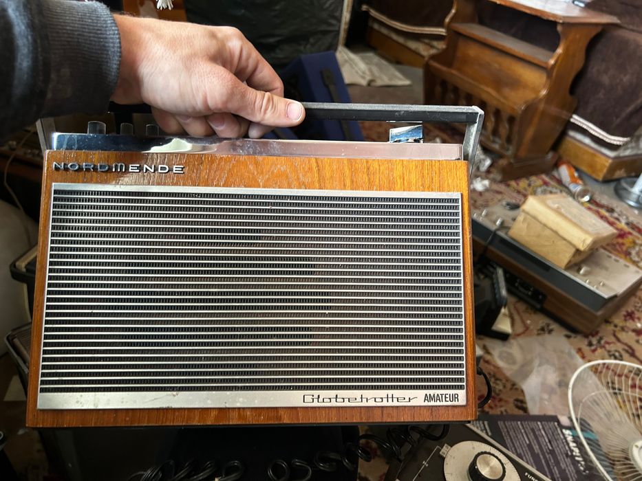 Vând radio normande globetrotter