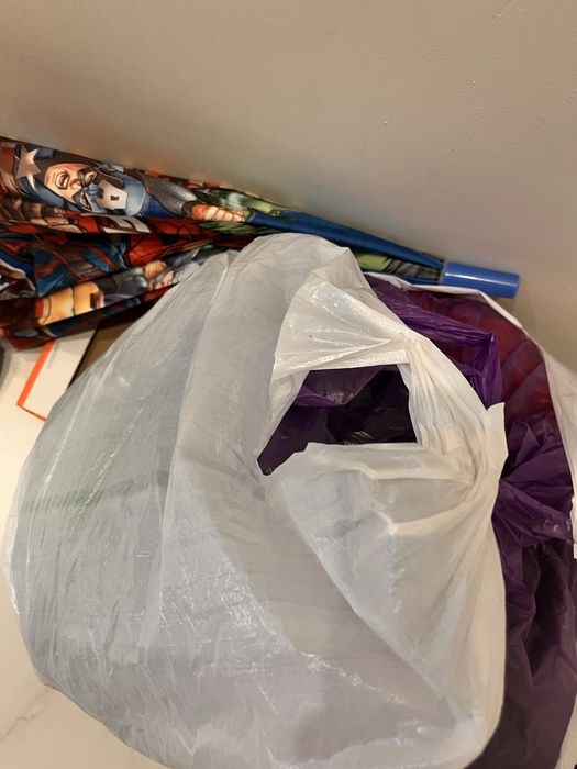 Отдам пакет с детс.вещами