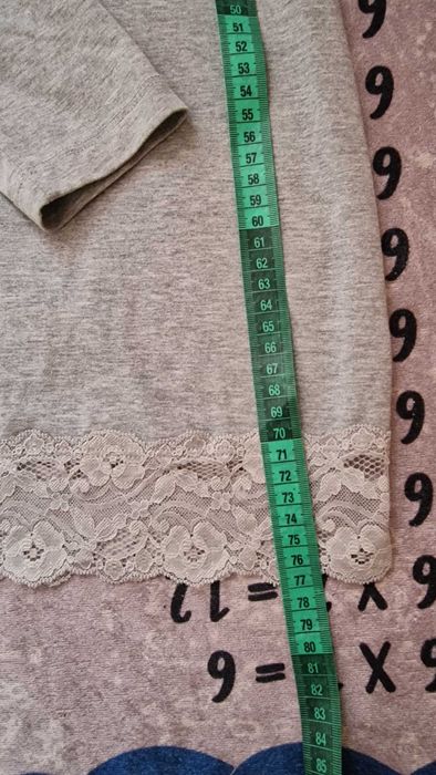 Подарява се дамска туника