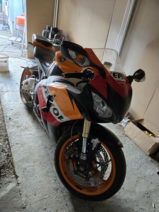 Honda CBR 1000 RR Fireblade 2009 Repsol | Schimb cu Naked de 1000