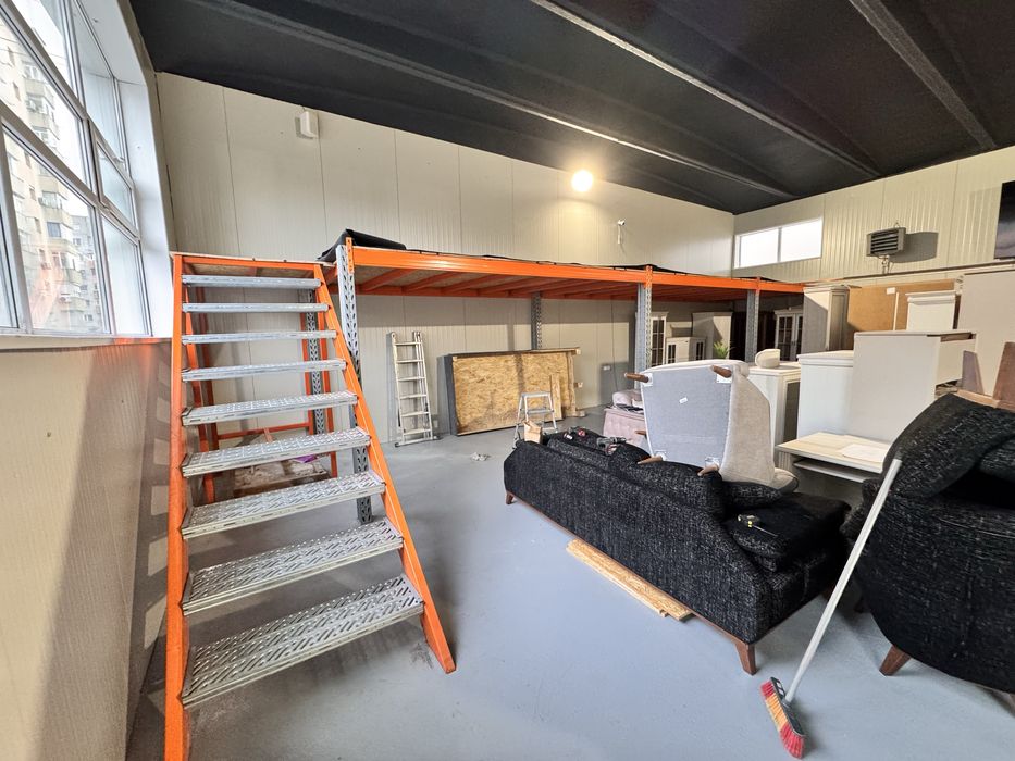 Rafturi metalice / platforma