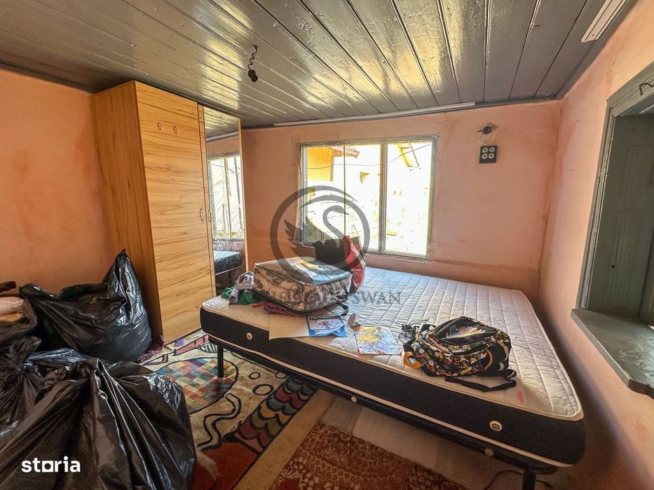 Casa renovabila / demolabila și teren de vanzare | Cioranii de Sus