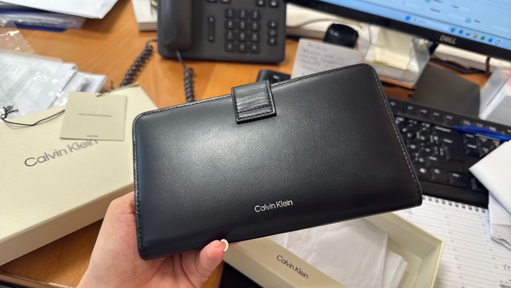 Портфейл Calvin Klein