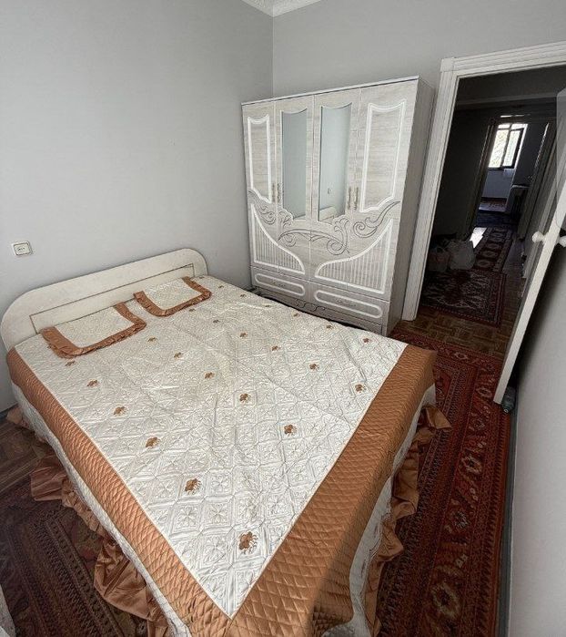 Бюк Ипак юли метрога 2 дакика юлда квартира ижарага берилади