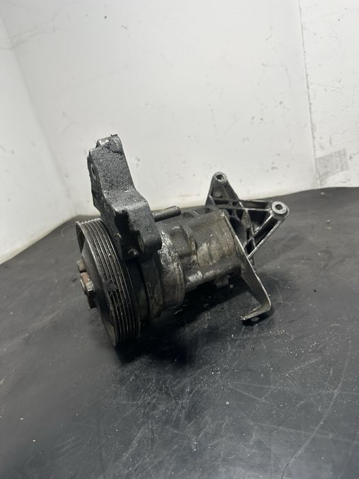 Pompa dynamic drive servo servodirectie BMW Seria 5 E60 530d LH2112204