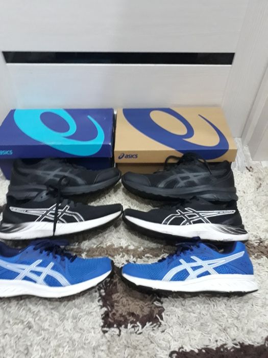 Красовки "Asics"