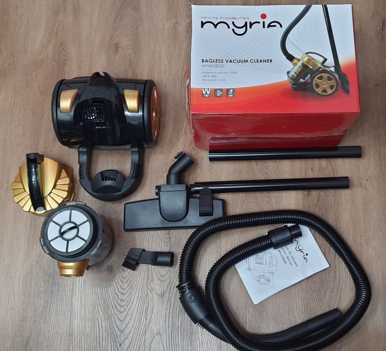 Aspirator fara sac, 700 W, filtru Hepa, 1.5 l, aspirare: uscata, Nou!