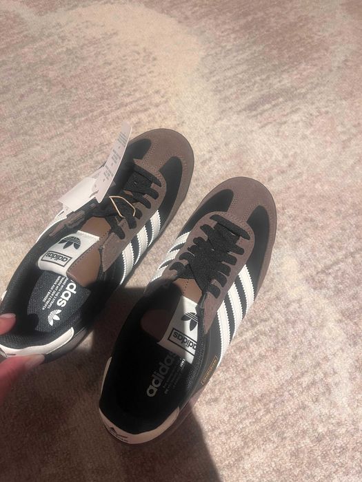 Кроссовка оригинал