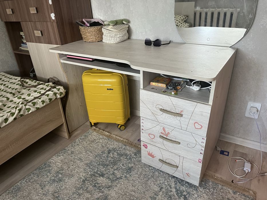 Стол.парта сатылады