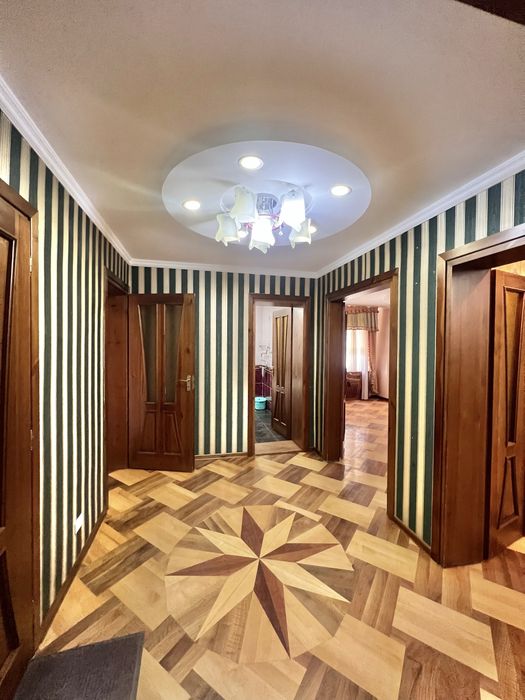 77-серия, 3-х, 2-этаж «Океан», Шота Руставели