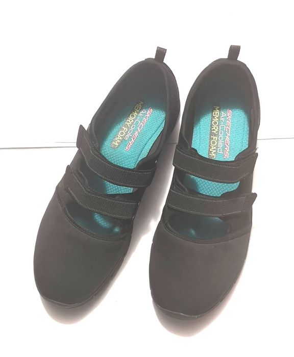 Vand pantofi sport comozi Sketchers -marimea 41