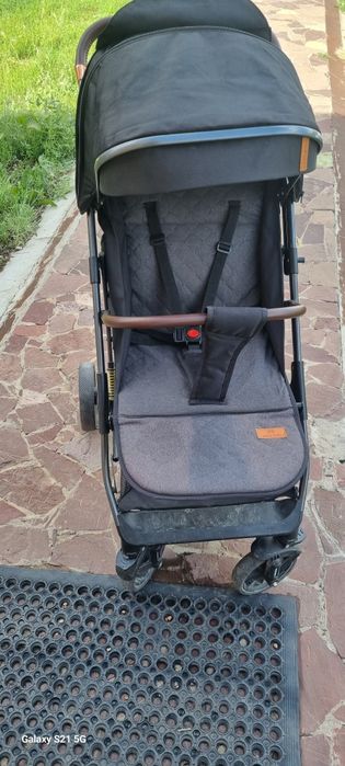 Коляска лёгкая Ining baby