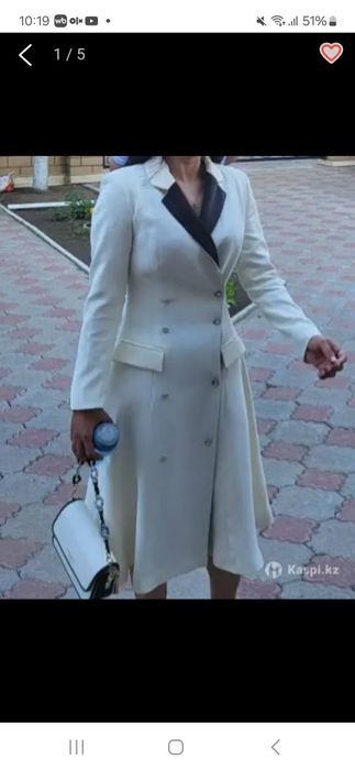 Продам платье под пиджак.