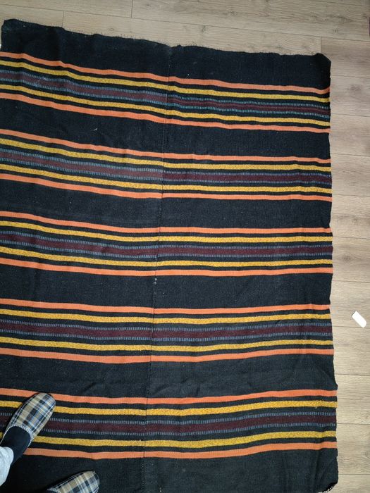 Вълнена тъкана черга, килим