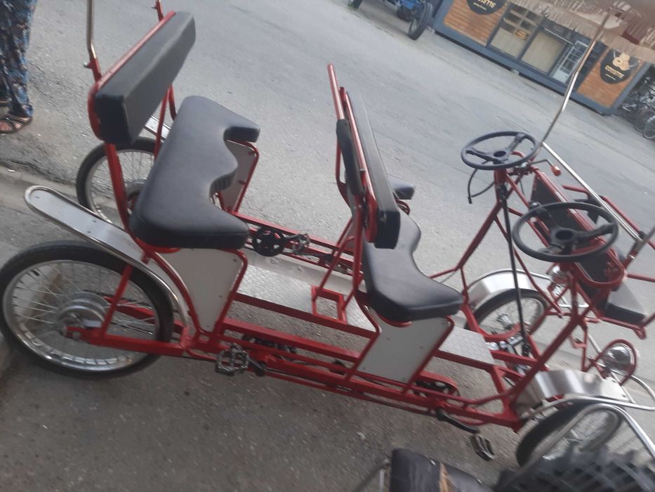 Vând  bicicleta  multipla 4+  2 locuri