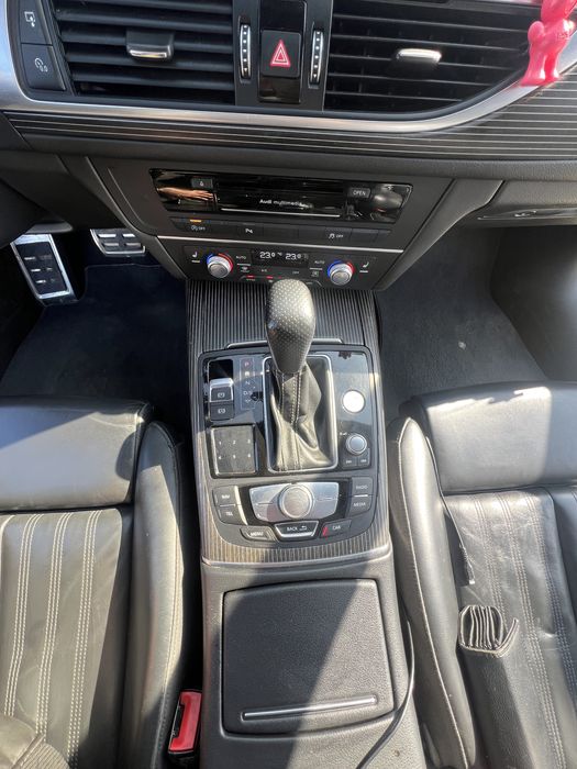 Vand Audi A6, masina personală
