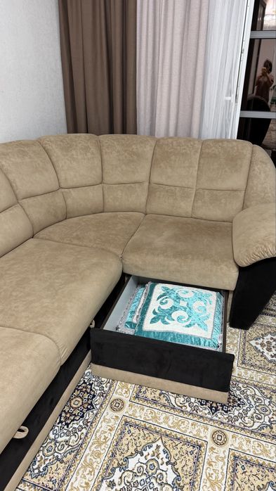 Продам диван с креслом