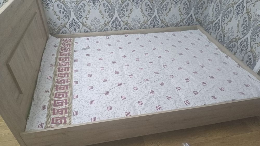 Кровать сатылады срочна 10 мың