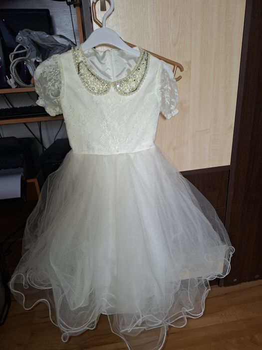 Платье на девочку 6 лет