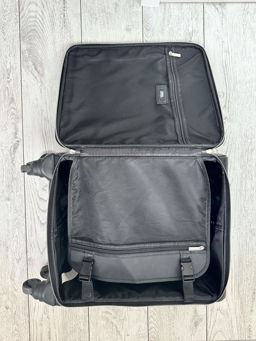 Дорожный чемодан Zara