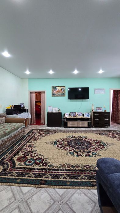 Продам 3 комн.квартиру район Холодный ключ