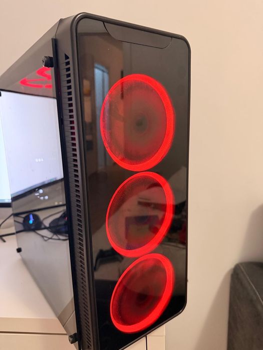 Vând Gaming PC - AMD Ryzen 7 3800x 8 core