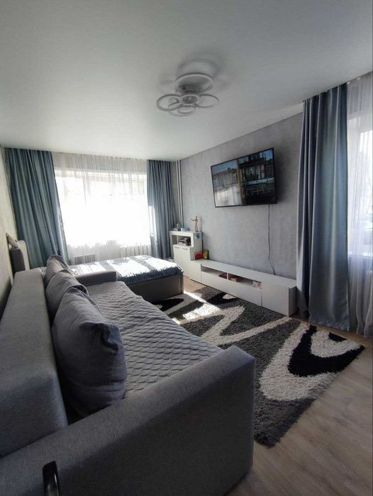 Продам двушку ДК Строитель с ремонтом