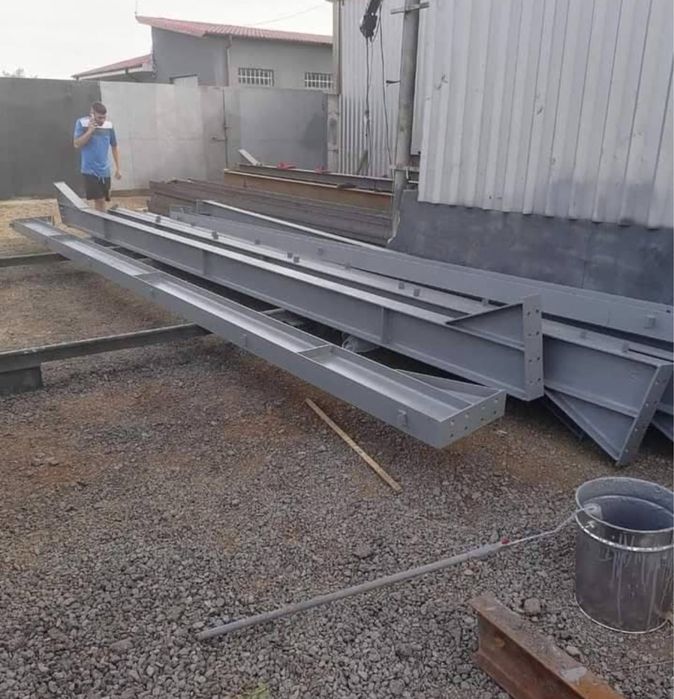 Pret 40% redus  structura metalica 15x8x4