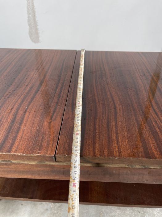 Сгъваема дървена маса