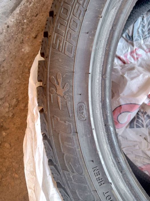 Продам 2 зимних баллона