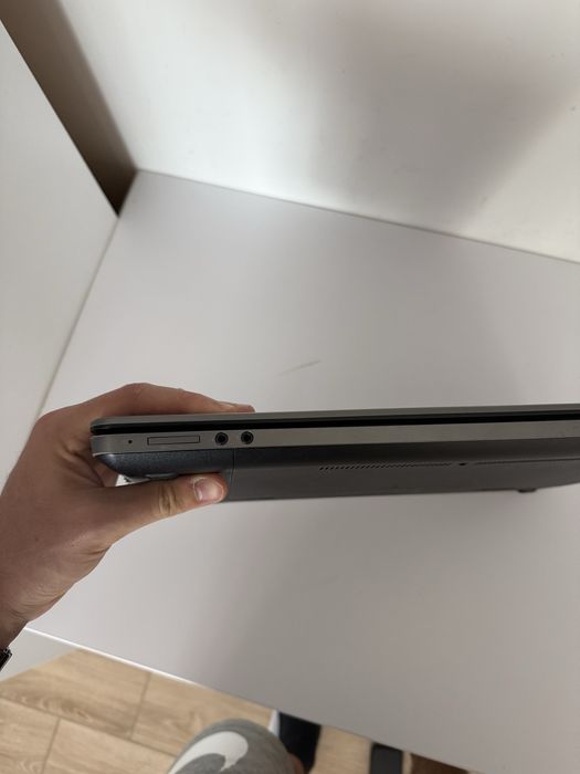 Laptop HP ProBook 4740s, Ecran Mare + Geantă și Accesorii, Componente Noi