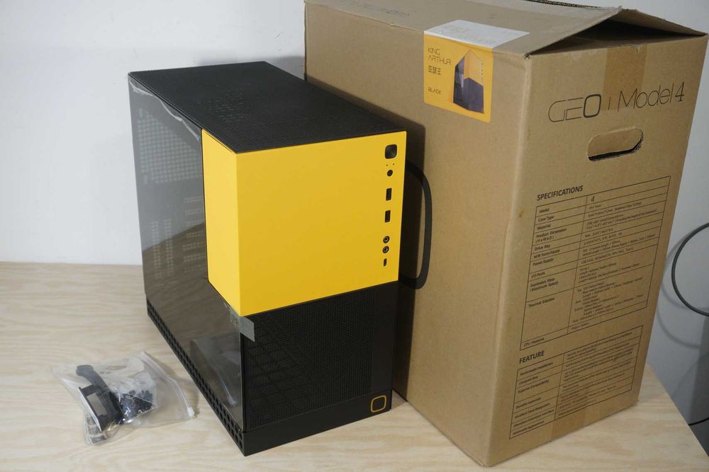 НОВА Компютърна кутия Geometric Future Model 4 King Arthur/ вкл ДДС