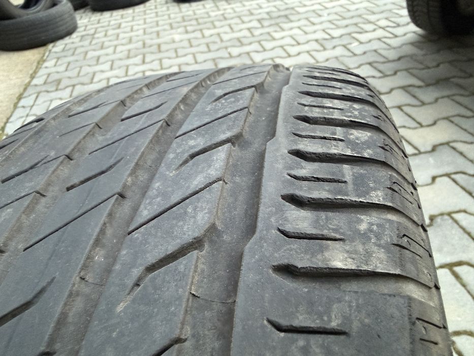 2бр. Летни Гуми С Борд 215/55R/16XL -SEMPERIT- DOT:1023+4822- 5,7мм.