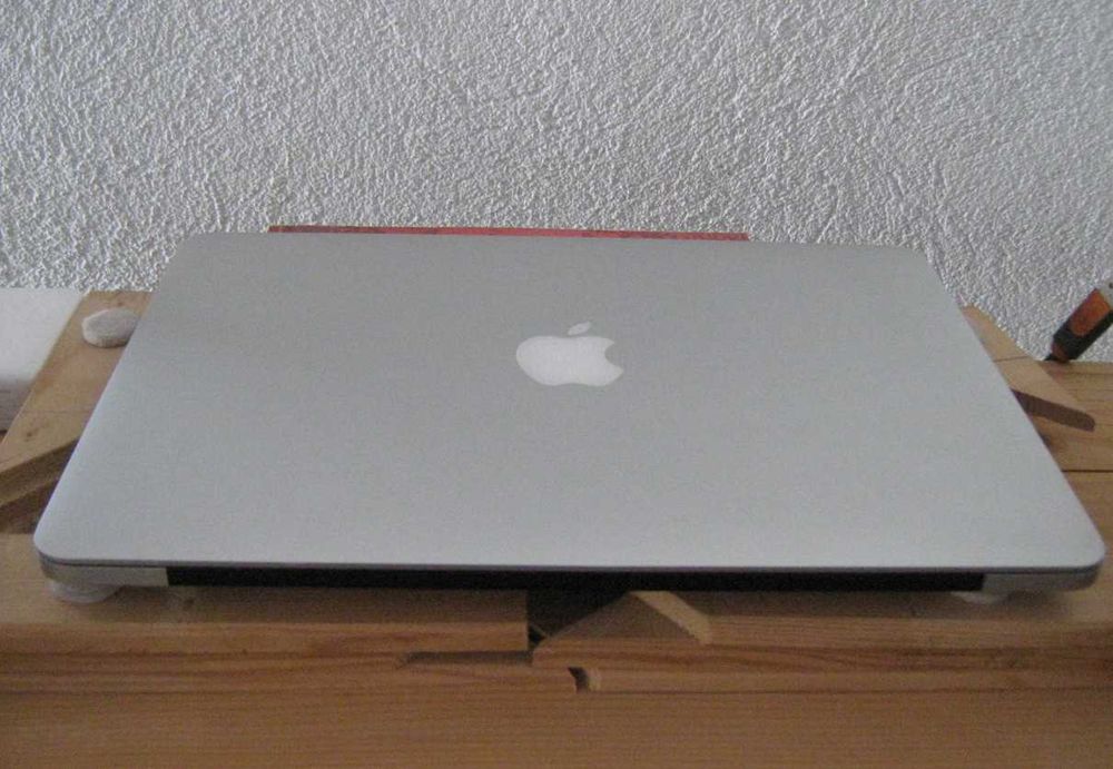 Macbook Pro 2015 13'' Retina Display I5 2.9ghz 8GB Ram 512 SSD