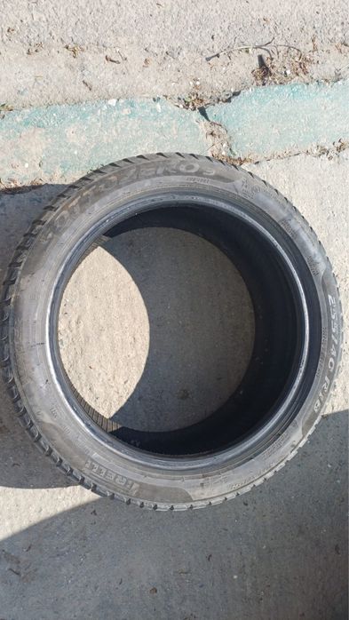 Set 4 anvelope iarnă Pirelli Sottozero Mercedes C300e W206 2 dimensiuni față/spate