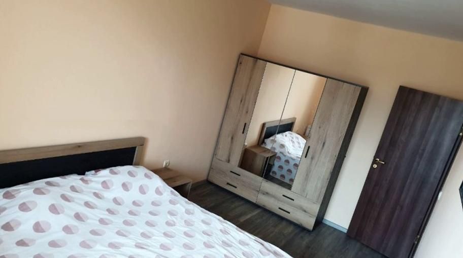 Дава се под наем Тристаен апартамент в Варна, Генералите - 90 кв.м за 750 € - Снимка #2