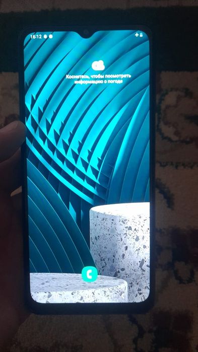 Самсунк телефон срочна сатылады.