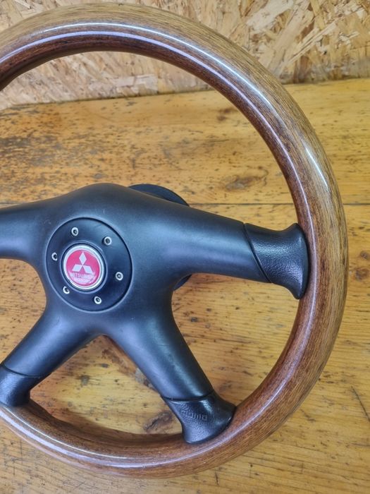 Руль деревянный митсубиси