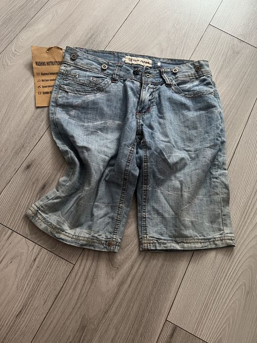 Jeanși scurți XS noi